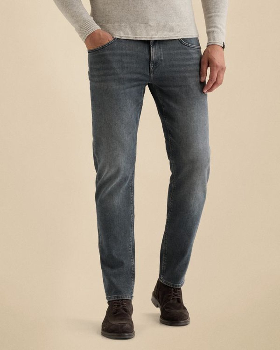 V7 regular fit jeans