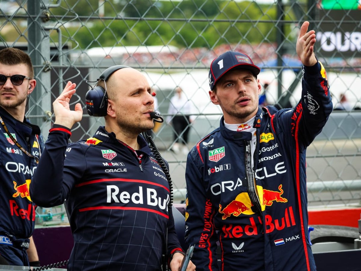 Gianpiero Lambiase exit provides huge hint about Max Verstappen's F1 future  - GPFans.com