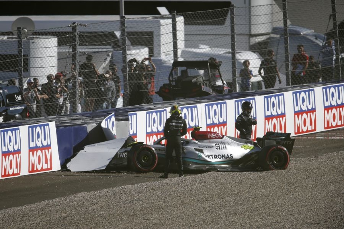 Mercedes salue l'effort de ses mécaniciens après l'accident d'Hamilton