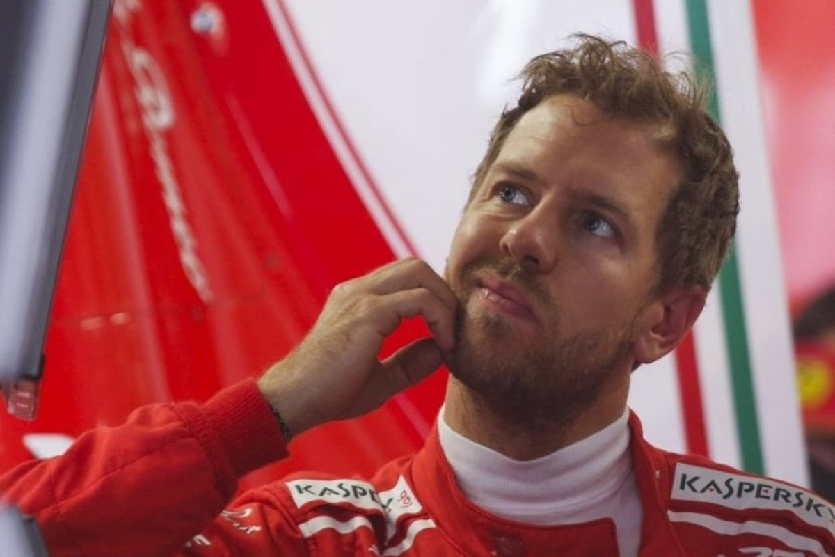 Vettel denkt dat Mercedes een spelletje speelt tijdens trainingen