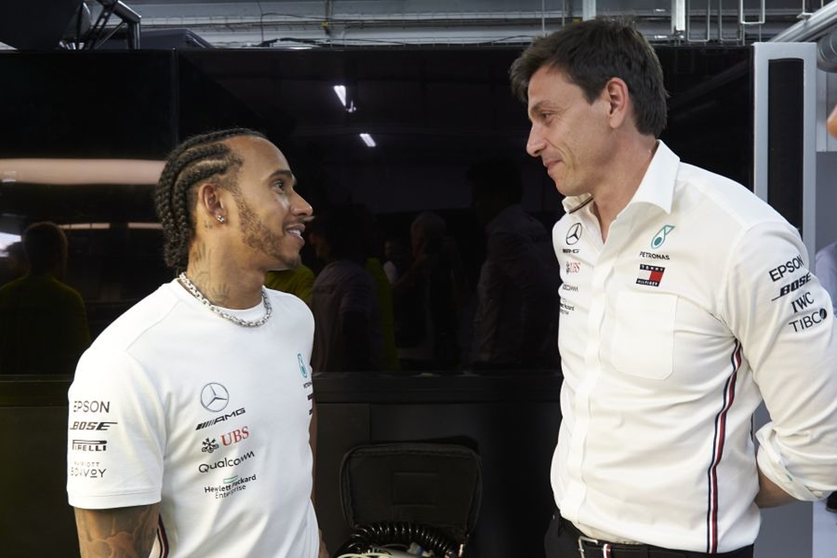 Mercedes making 'baby-step' progress on new Hamilton deal - Wolff