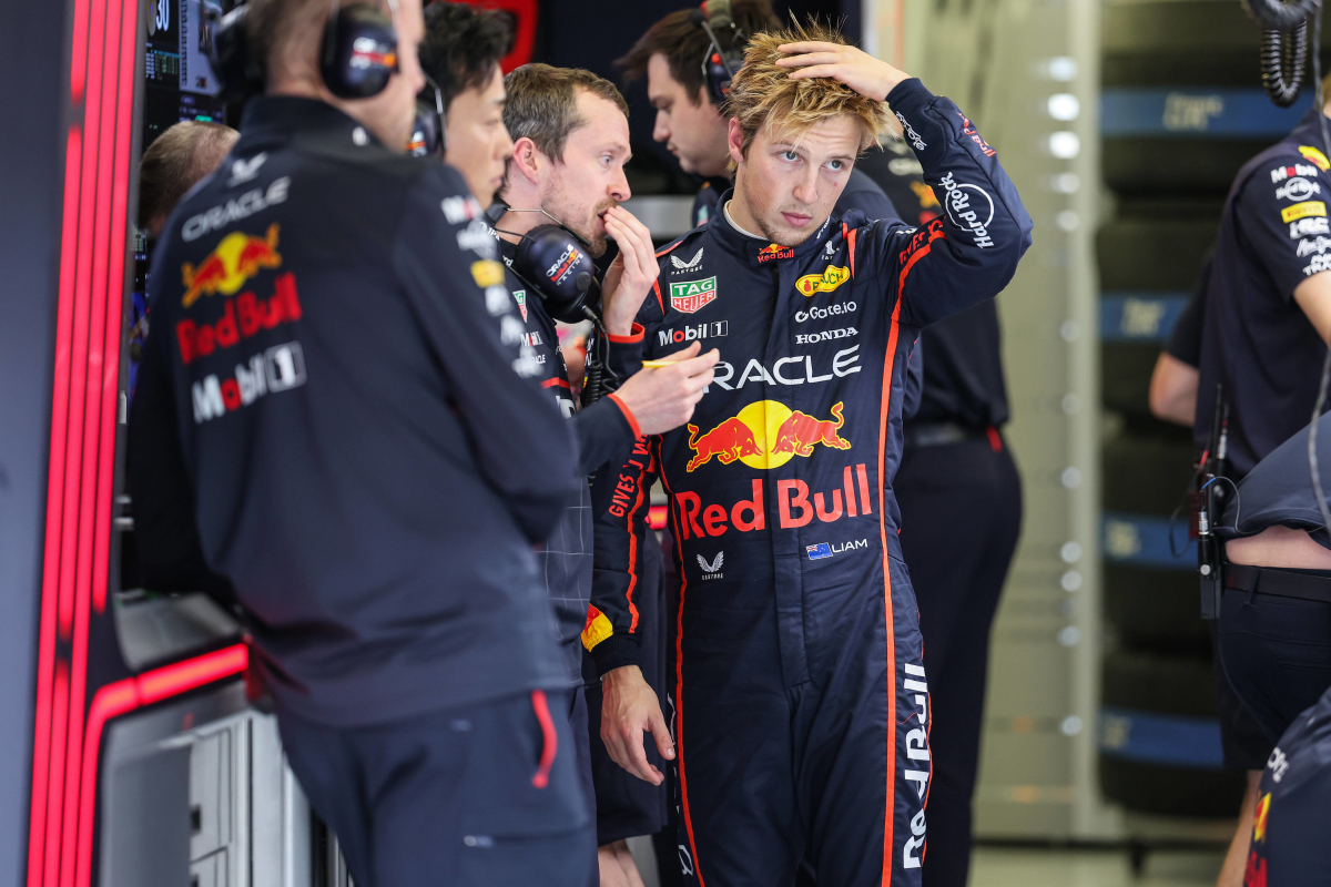 Lawson minst productief tijdens tweede ochtend in Bahrein, Red Bull ontdekt probleem