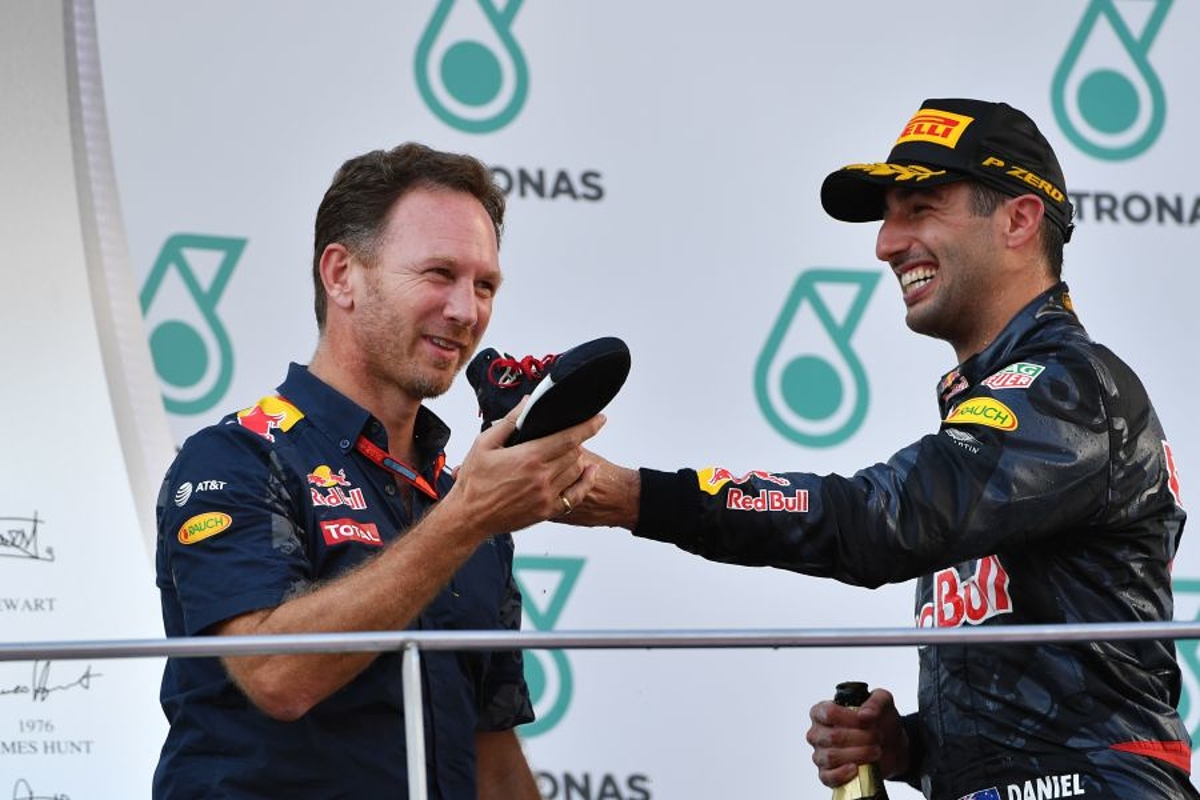 Horner geeft opheldering over verwarrende situatie Ricciardo en Red Bull