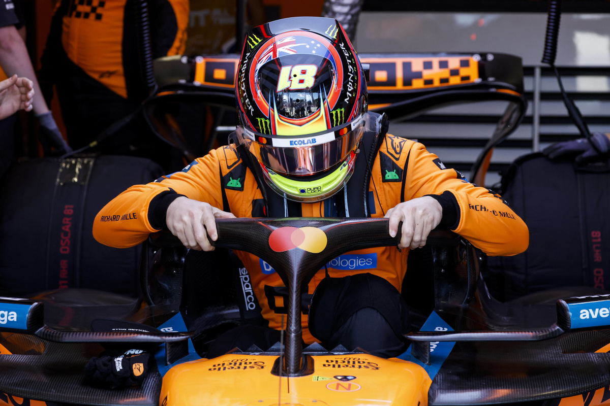 McLaren topt tijdenlijst in eerste vrije training Imola, Verstappen worstelt op P7