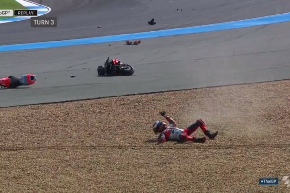 VIDEO: Lorenzo bike SNAPPED in crazy high-side