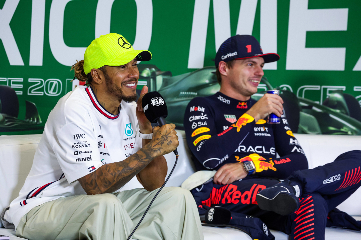 Het internet reageert na sprintzege Verstappen: "Lewis heeft onze harten gewonnen"