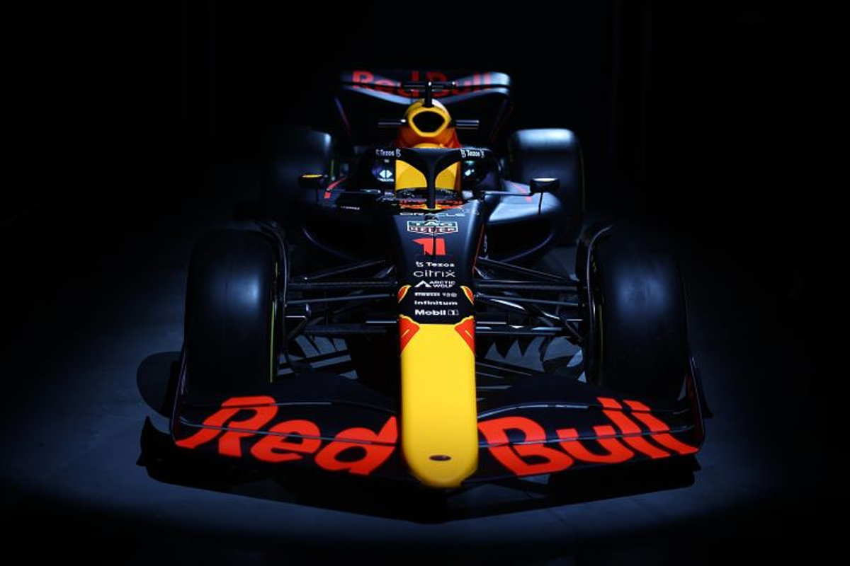 Horner expecting rapid "evolution" of RB18 as Red Bull bring challenger to life