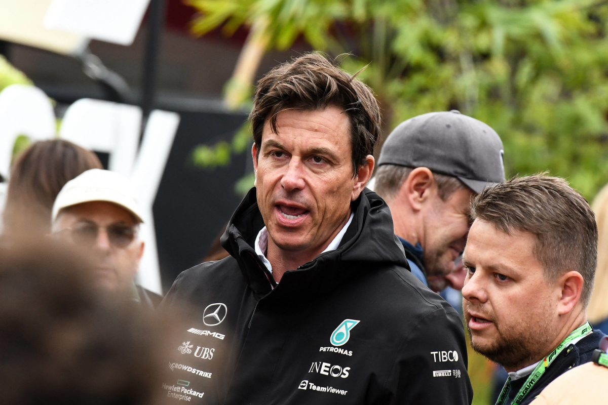 Wolff clarifies own F1 future following Hamilton exit
