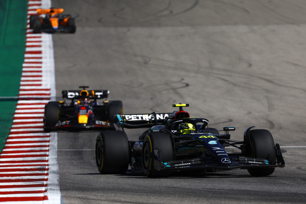 Mercedes zag ondanks erkennen fout geen kans voor Hamilton om Verstappen te verslaan