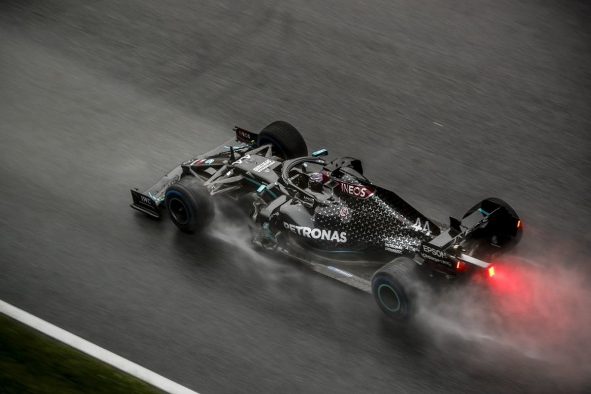 Sensational Hamilton claims Styrian GP pole in dramatic wet qualifying