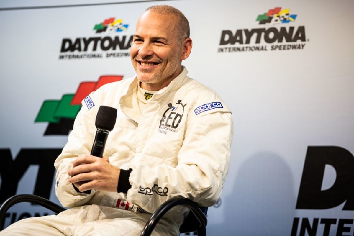 Jacques Villeneuve hace historia al correr las Daytona 500 de NASCAR