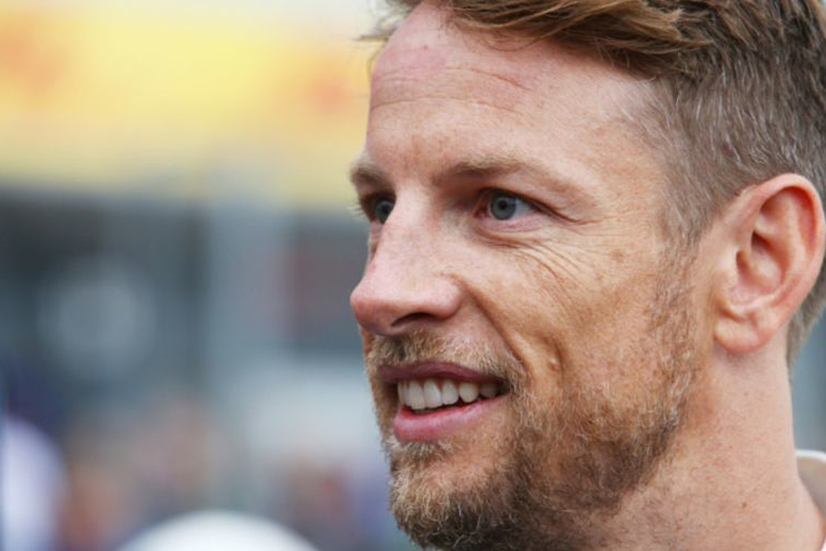 Jenson Button en verloofde verwachten eerste kindje