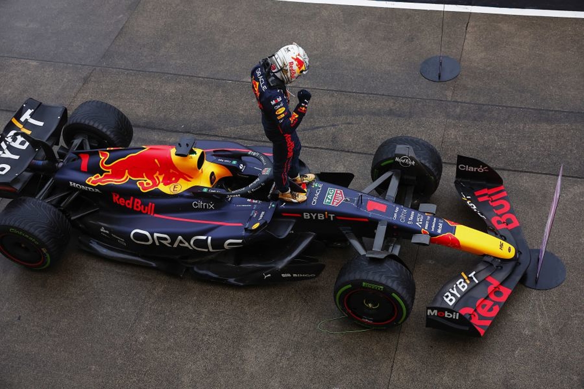 Verstappen voegt zich bij F1-legendes, Red Bull zet record neer | Japan stats en facts