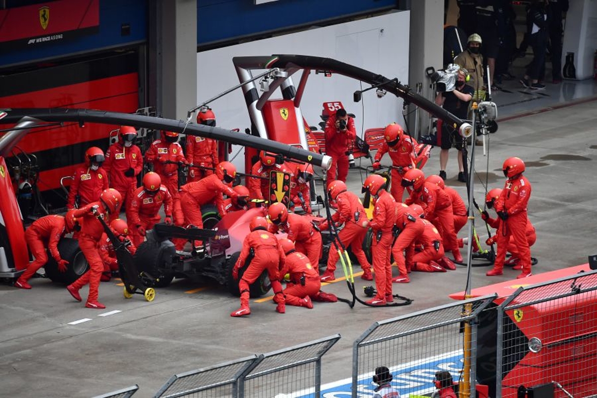 Ferrari blame a computer glitch for Sainz pit delay