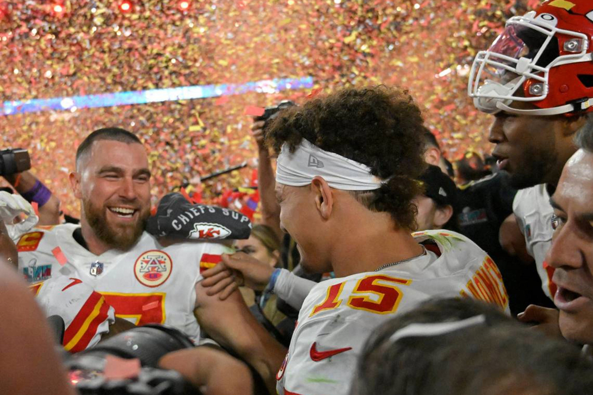 Travis Kelce and Patrick Mahomes celebrate HUGE F1 result