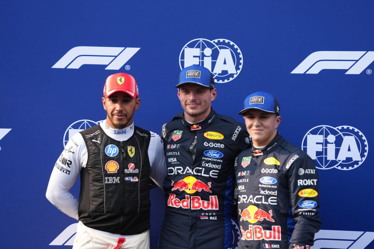 Lewis Hamilton, Max Verstappen, Isack Hadjar, generic, BahrainGP, 2026