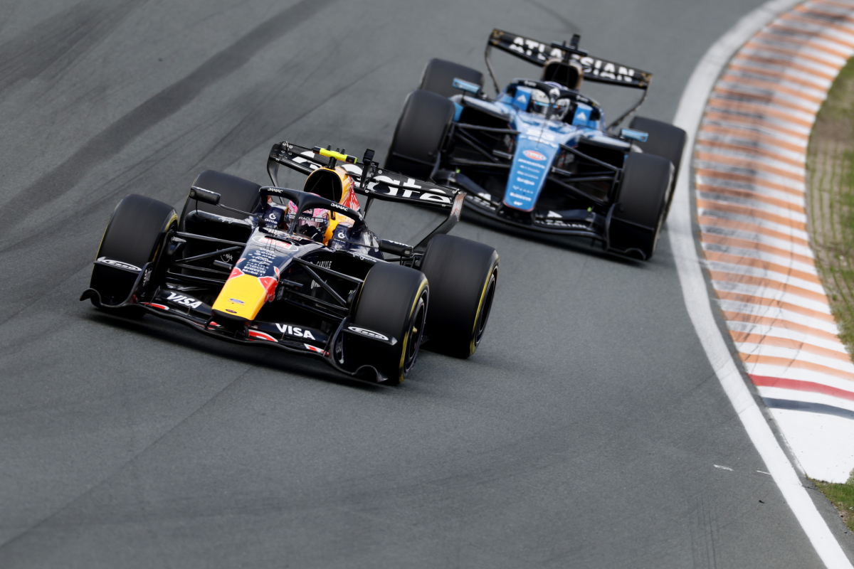 Lawson ahead of Albon at Zandvoort