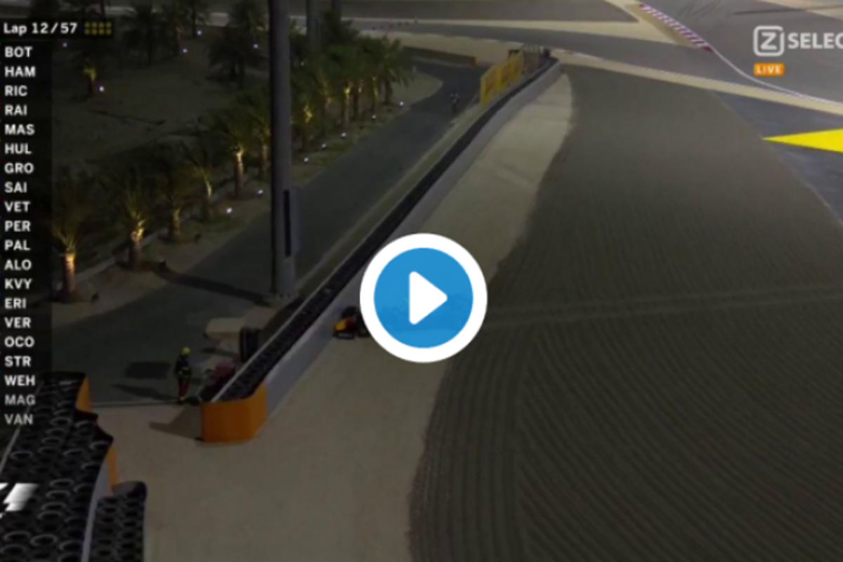 VIDEO: Verstappen crasht door falende remmen