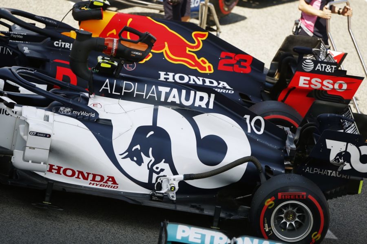 Red Bull en AlphaTauri scheuren nu al door de straten van Istanbul