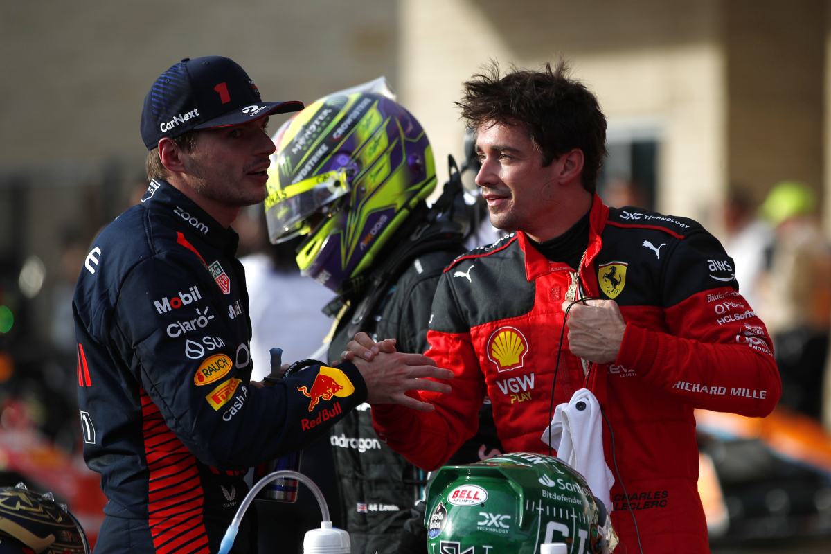 Horner over Leclerc: 'Ferrari zou gek zijn om hem geen contractverlenging te geven'