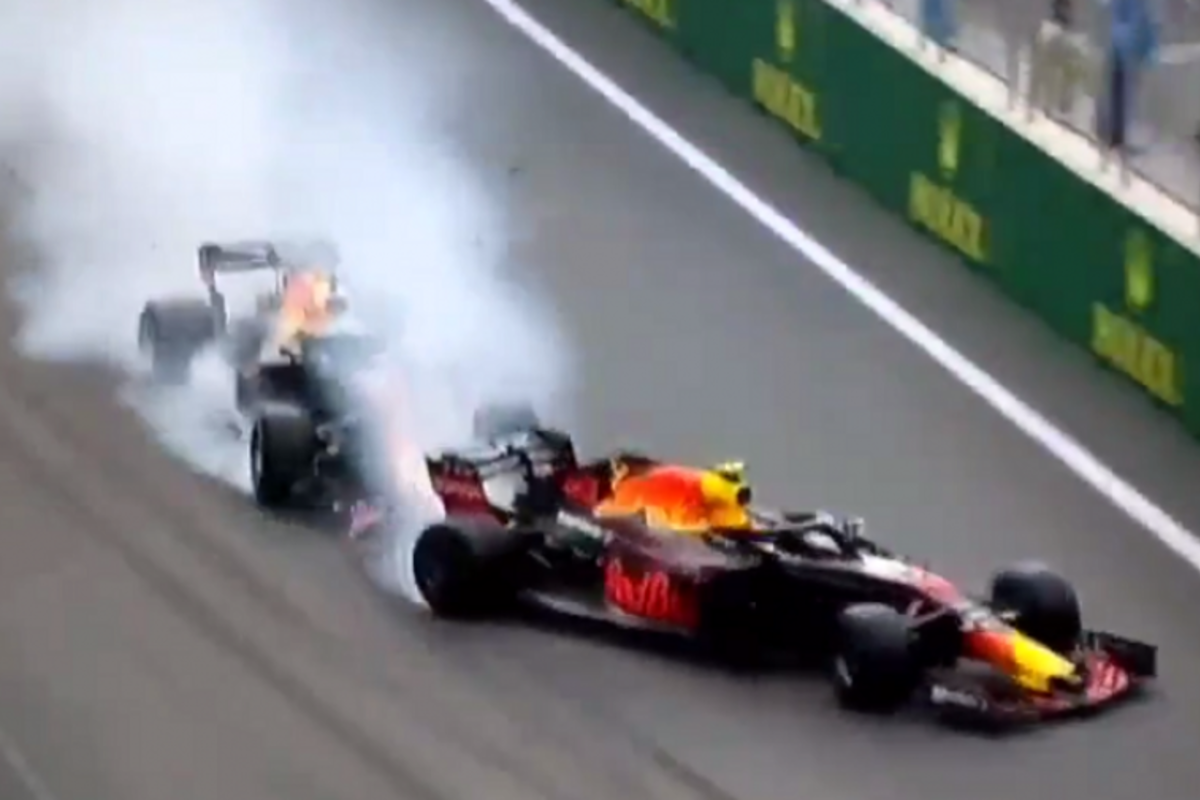 NEEE! CRASH VOOR MAX VERSTAPPEN EN DANIEL RICCIARDO!!