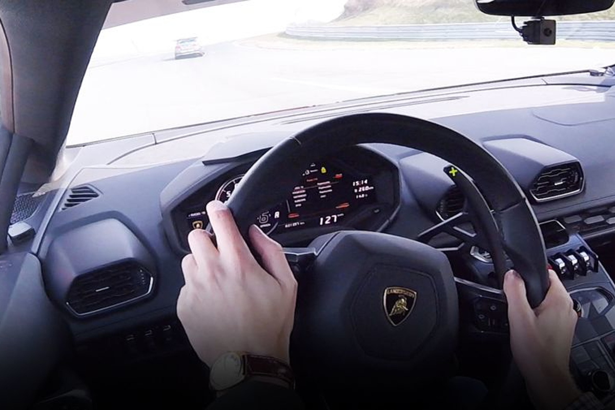Rijd mee in een Lamborghini over het vernieuwde Circuit Zandvoort | GPFans Special