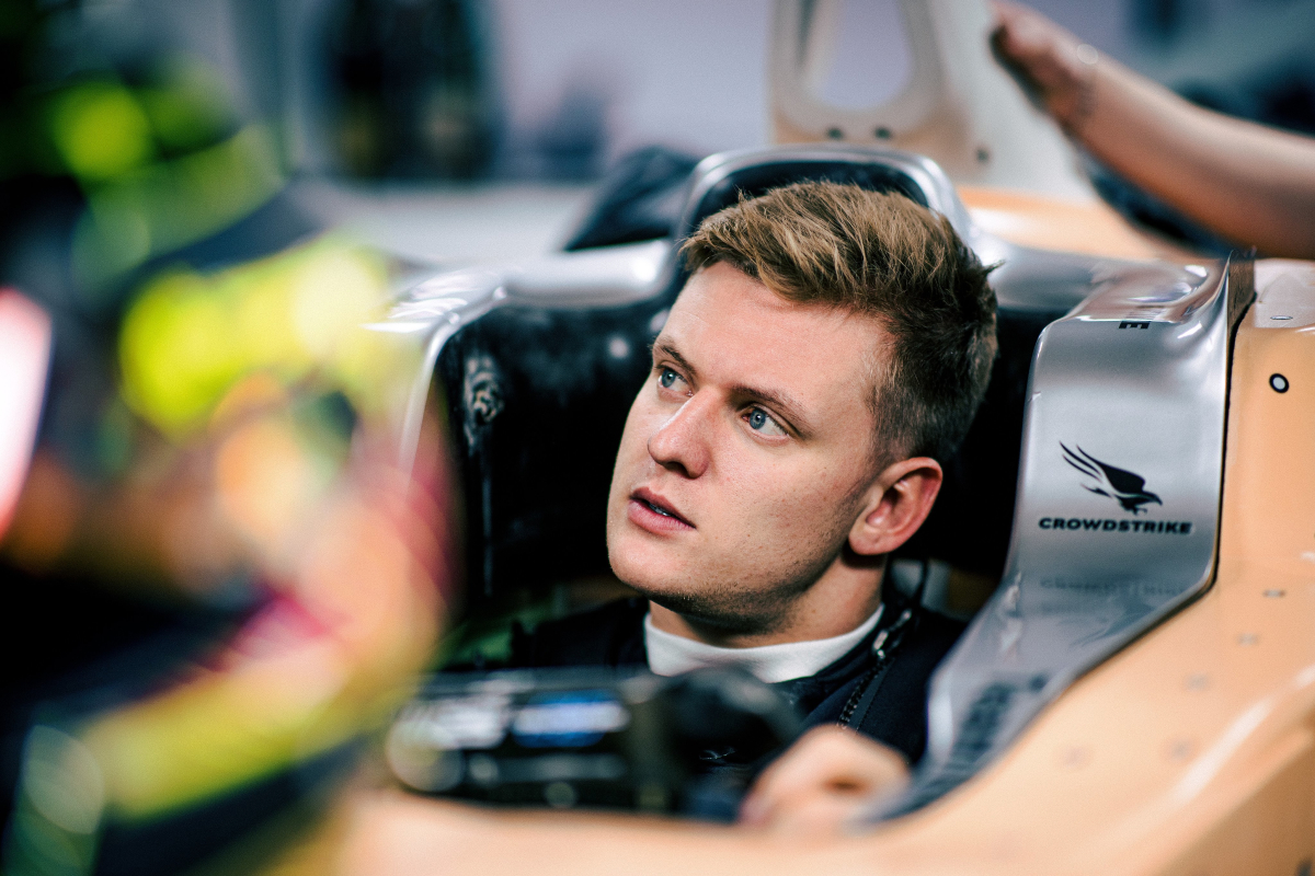 Mick Schumacher debutará con Mercedes en Barcelona