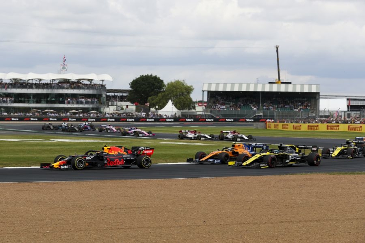 Politie waarschuwt F1-fans: "Reis niet af naar Silverstone"
