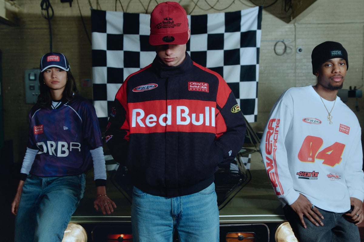 Image Credit: ORACLE RED BULL RACING X NEW ERA, press shoot pic of new Red Bull x New Era beyond the grid merch