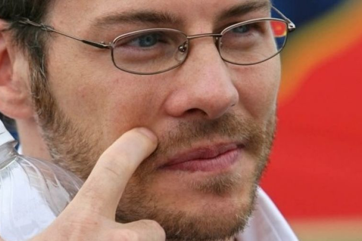 Villeneuve: "Pirelli maakt Formule 1 kapot"
