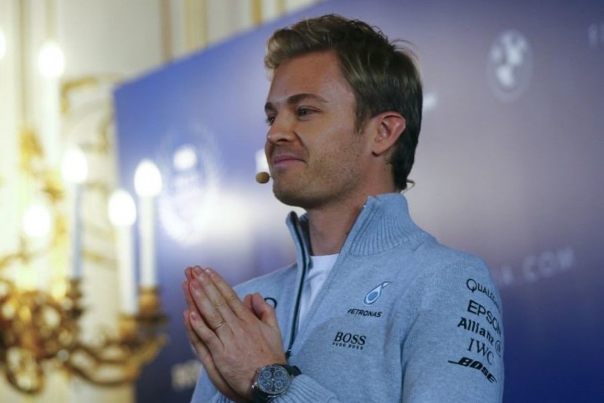 Rosberg zou het niet beter doen dan Bottas, zo denkt Lauda