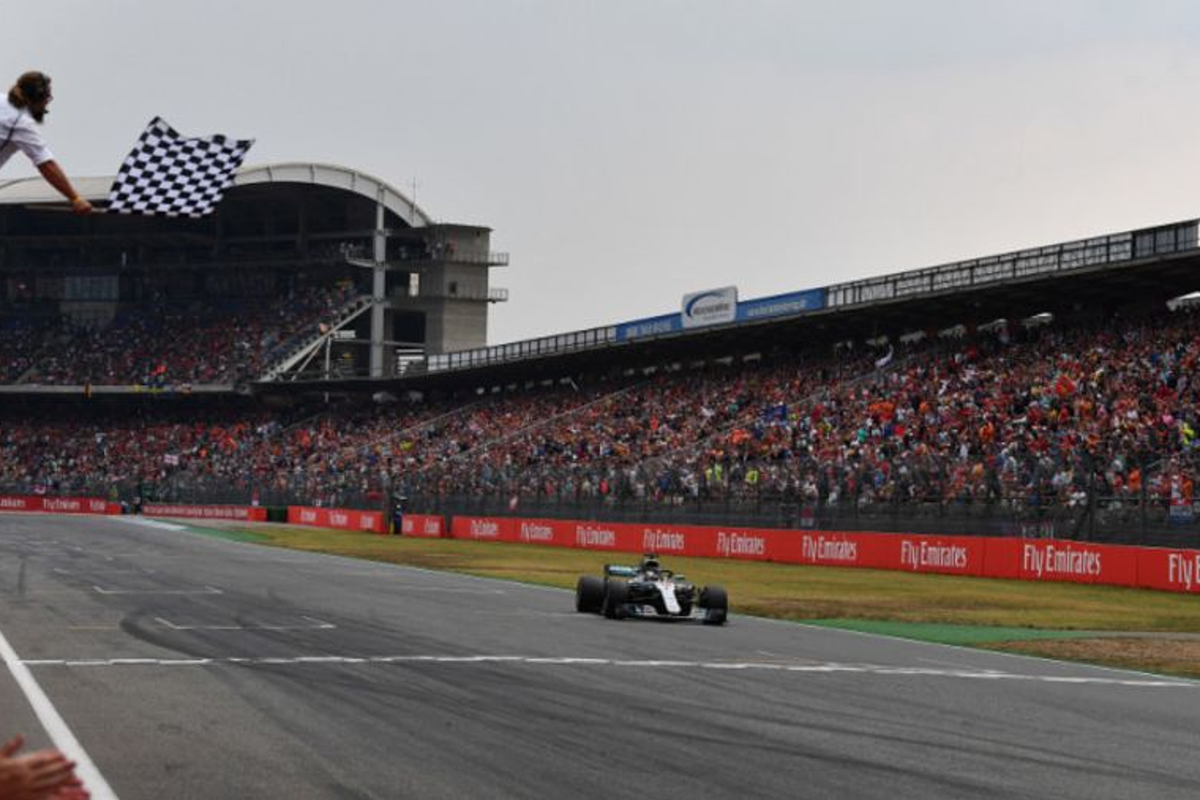 Mercedes bemoeit zich niet met Duitse Grand Prix: "Dat moeten ze onderling regelen"