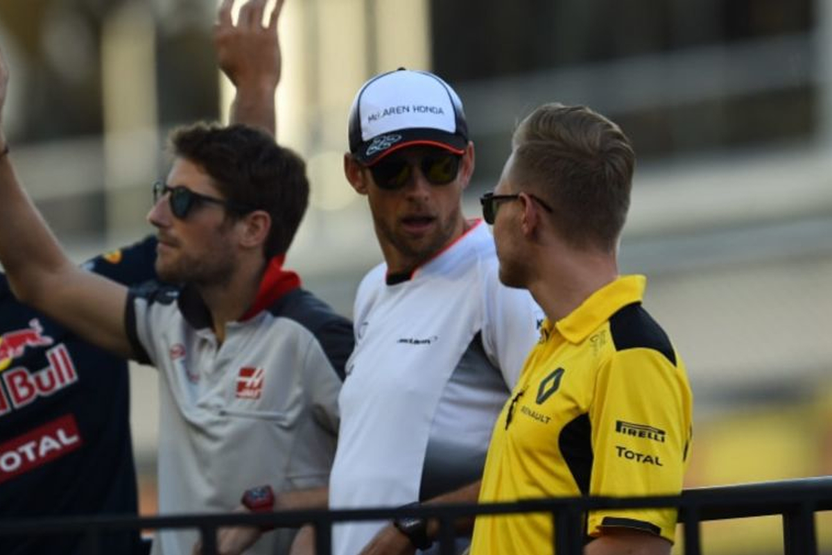 Magnussen: Grosjean faster than Button