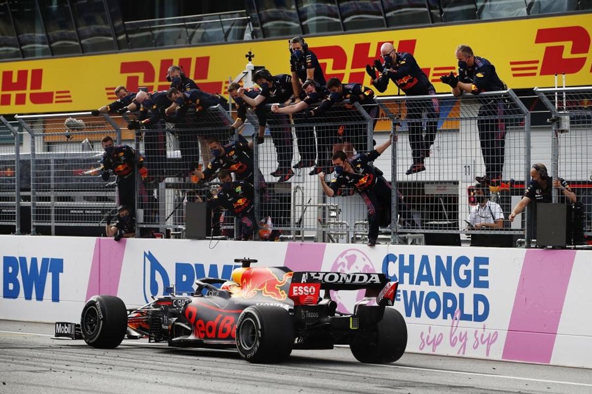 Mini Hülkenberg op komst, Red Bull Racing plaagt Mercedes | Social Wall