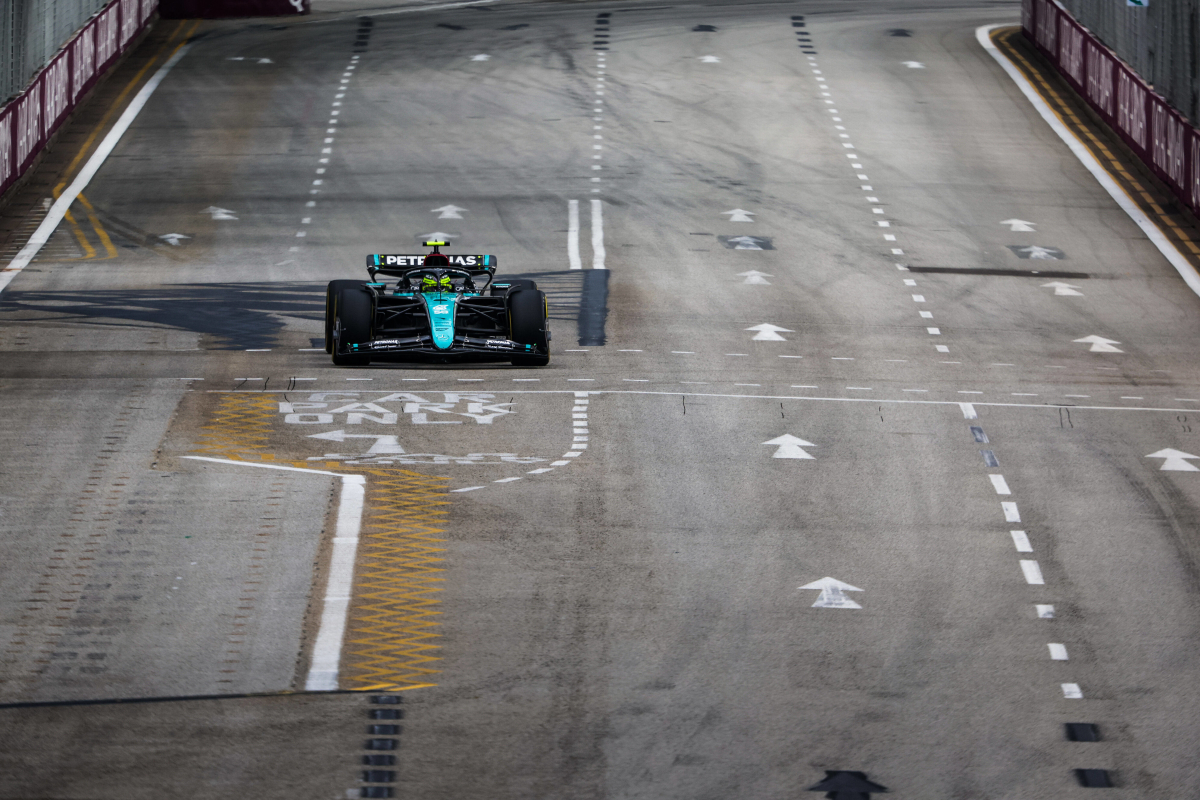 Mercedes begint sterk in Las Vegas met Hamilton, Verstappen klokt vijfde tijd in VT1