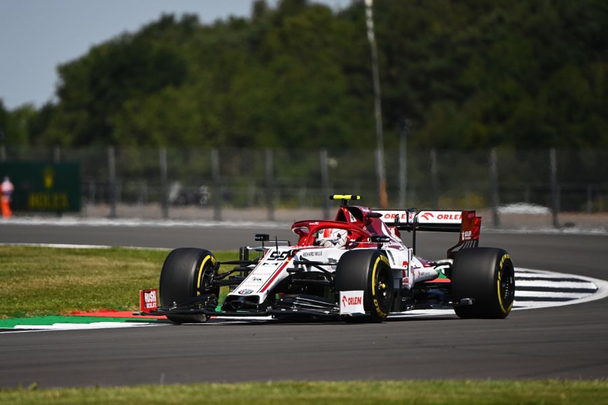 Giovinazzi warned after causing Silverstone red flag