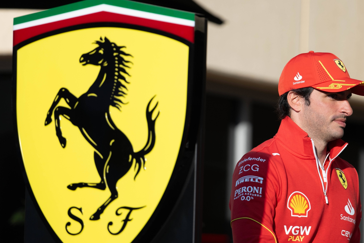 La DEMOLEDORA postura de Sainz sobre la llegada de Hamilton a Ferrari