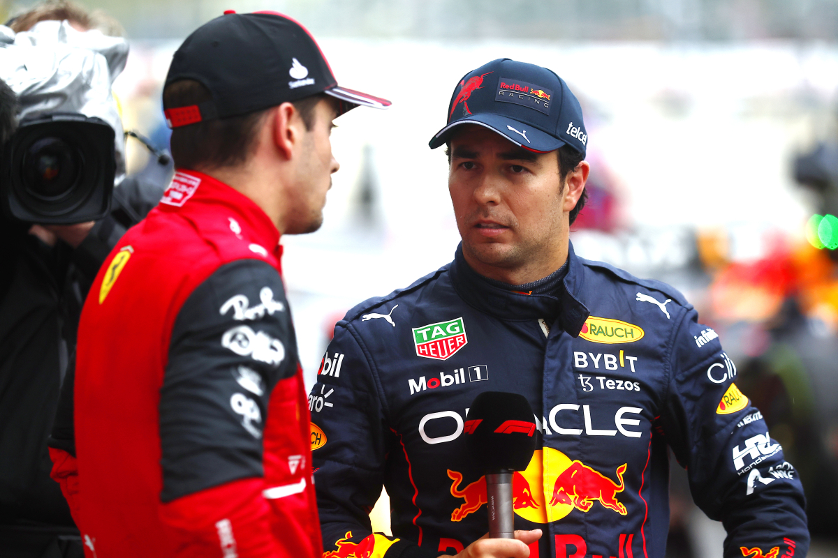 Checo Pérez: No sé qué estaban haciendo Leclerc y Ferrari
