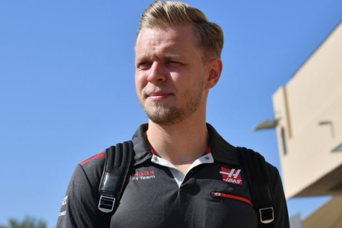 Magnussen expecting "intense" midfield battle