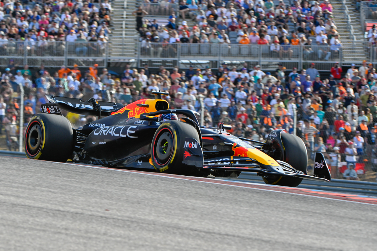 Verstappen wint Sprint in Austin, Norris gooit kostbare punten weg in laatste ronde