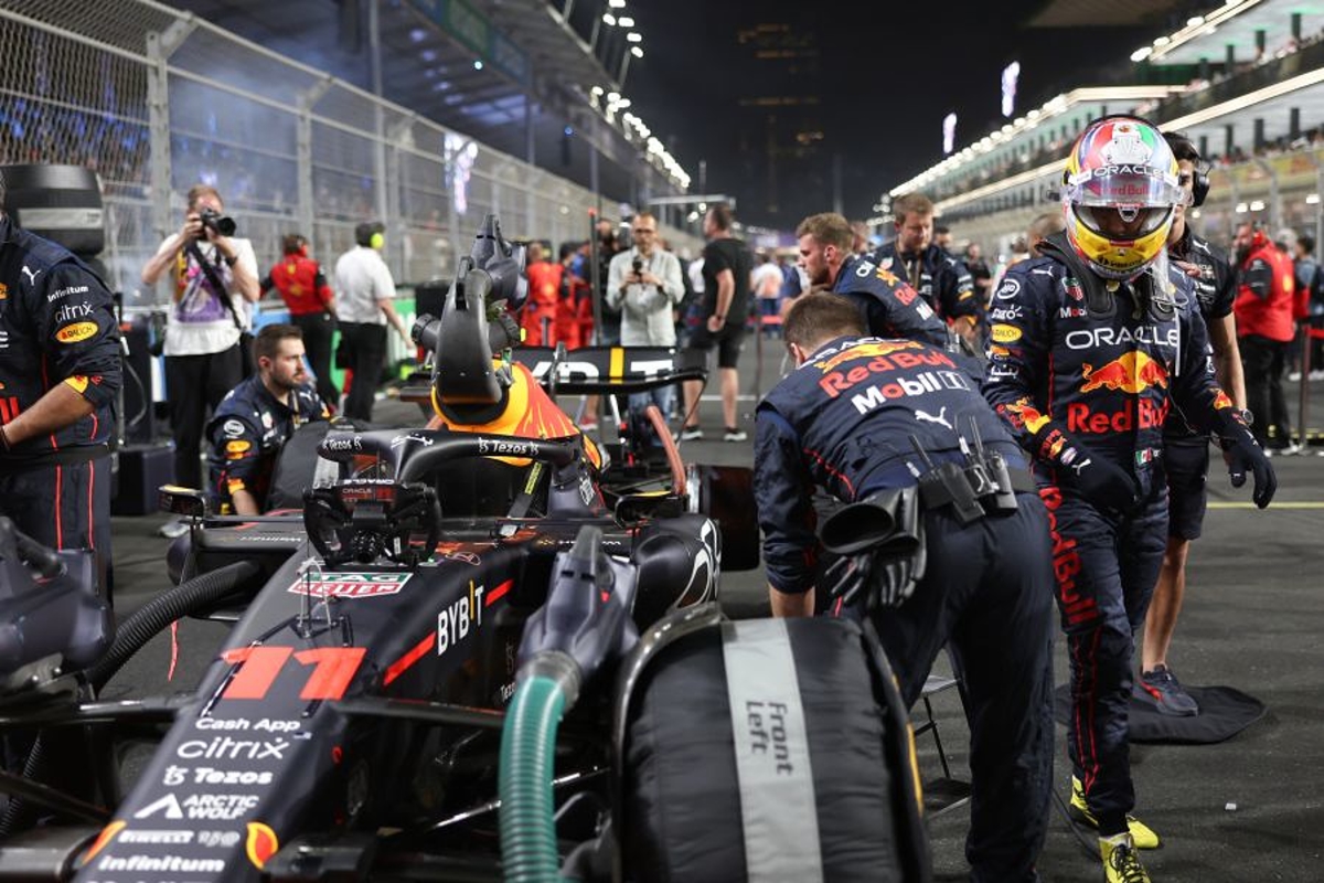 Red Bull over mogelijke teamorders voor Pérez: 'Niet in zo'n vroeg stadium'