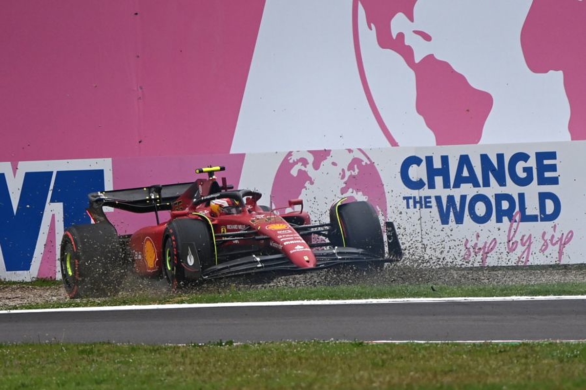 Ferrari urge Sainz to "manage pressure" after latest error