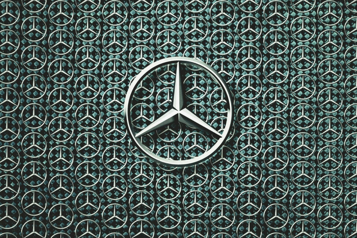 Mercedes logo