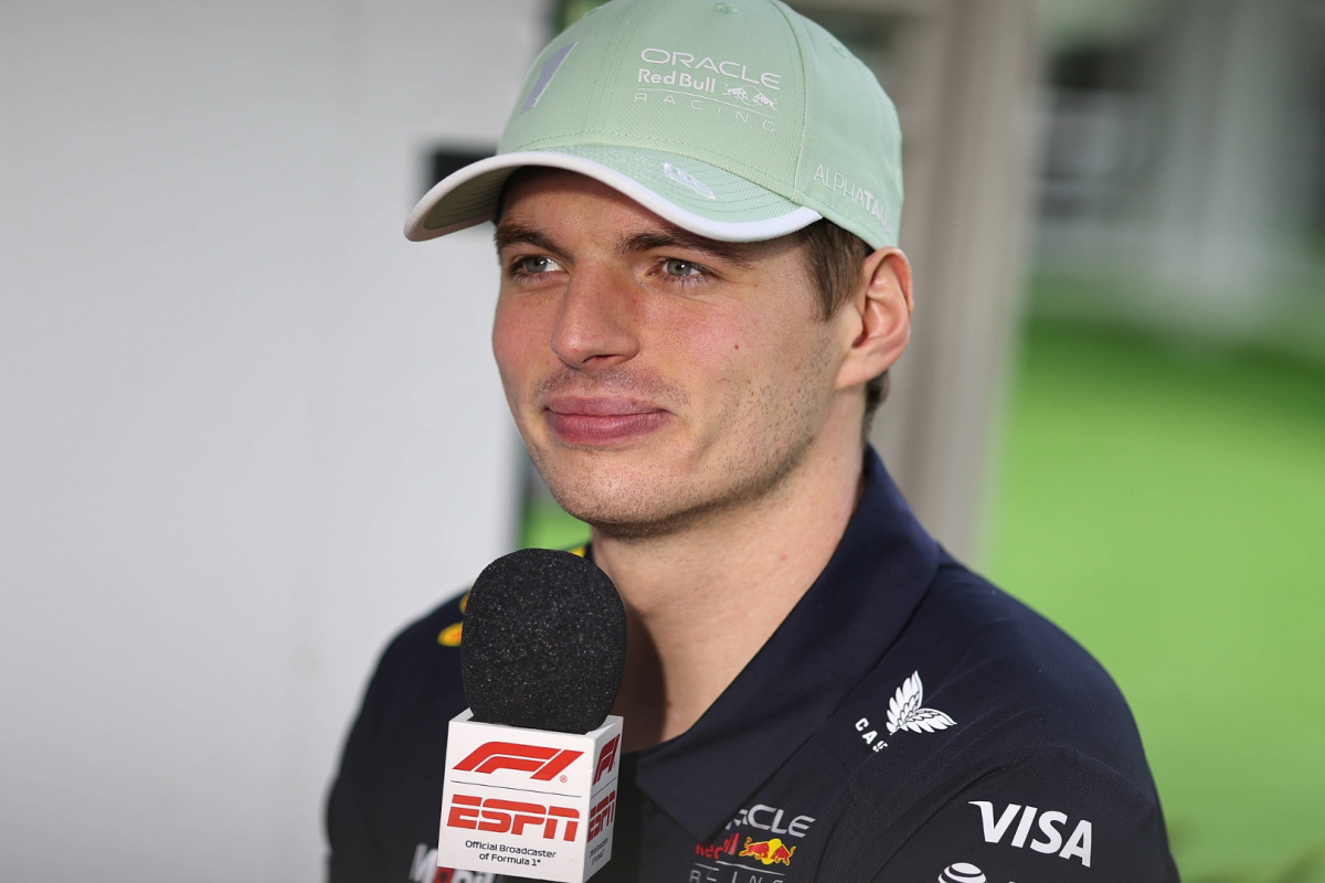 Verstappen grapt na pole: 'Beschuit met muisjes vingen me op in bocht één'