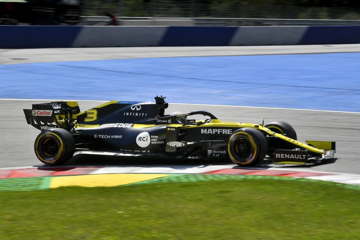 Ricciardo declared fit following heavy FP2 shunt