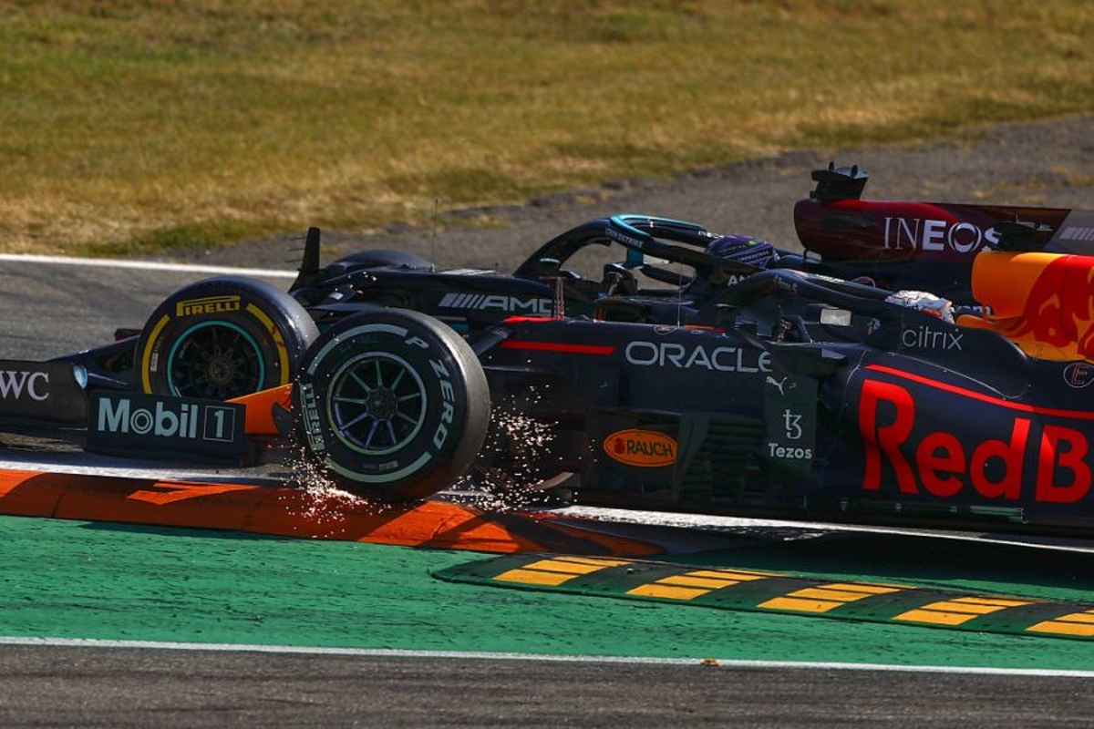 Masi countert discussie sausage kerb na Verstappen-crash: "Eigen keuze van de rijder"
