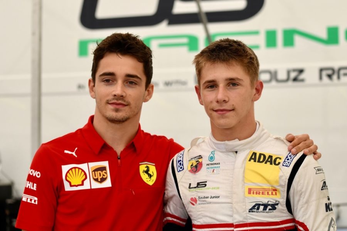 Leclerc: 'Ik ben altijd tien keer zo gestrest als ik kijk hoe mijn broertje aan het racen is'
