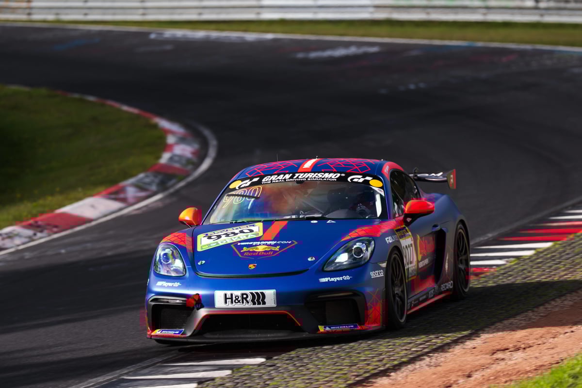 Verstappen in the Lionspeed GP Porsche during NLS7