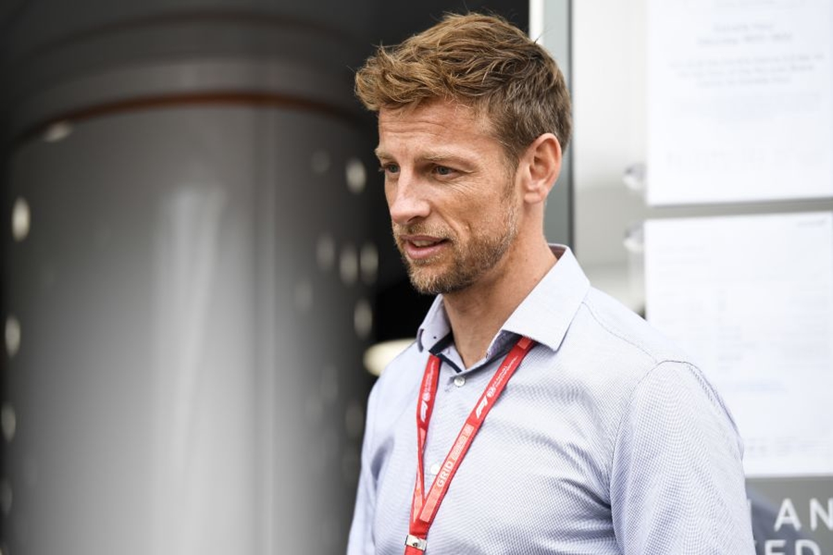 Button and F1 commentary team have on-air DISAGREEMENT over vital life question