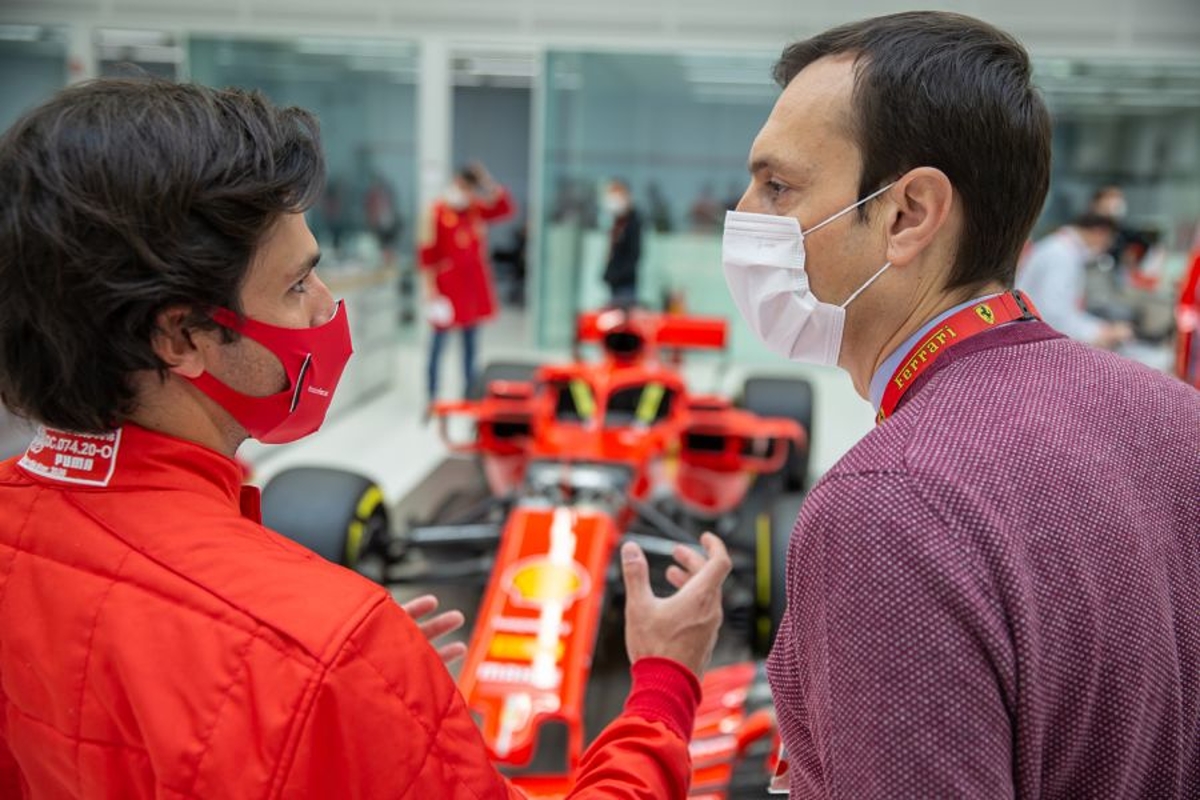 Ferrari luisterde alle boordradio's van Sainz af voor contractaanbod